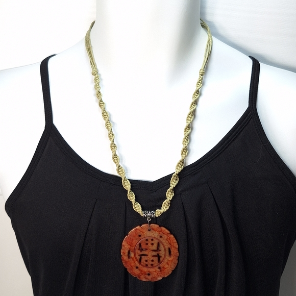Macrame Cord Chinese Carved Red Stone Medallion Necklace - Picture 1 of 10